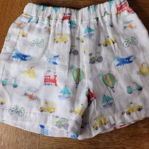 Nola Tawk Toodler Shorts 3T cars Boats white elastic waist
